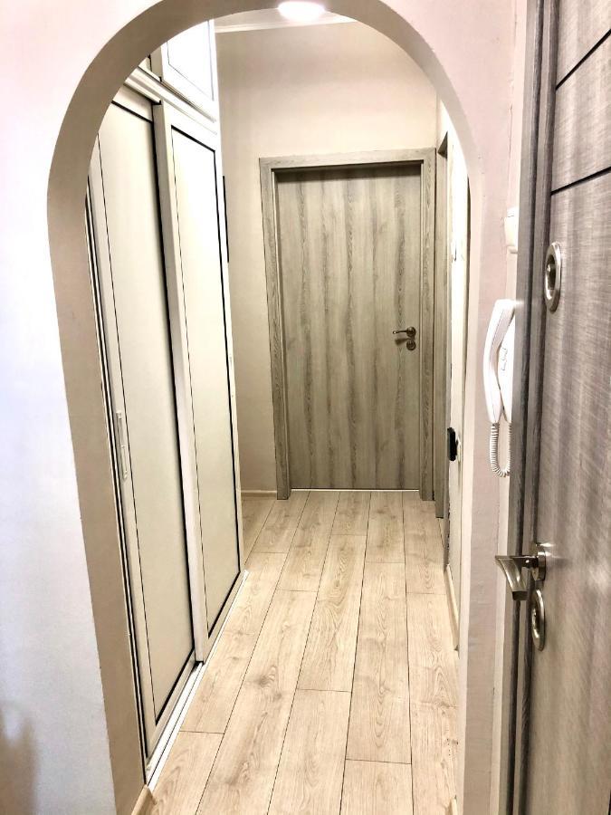 Avelov Art Apartment Burgas City Eksteriør billede