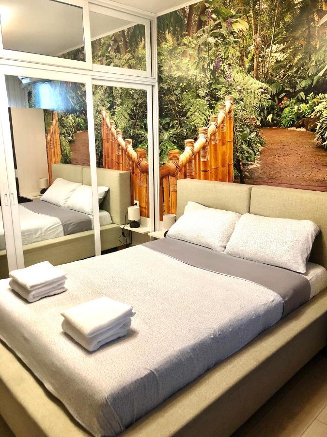 Avelov Art Apartment Burgas City Eksteriør billede